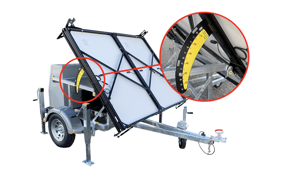 solart_text3 Adjustable tilt mechanism on Loadscan solar power trailer panels